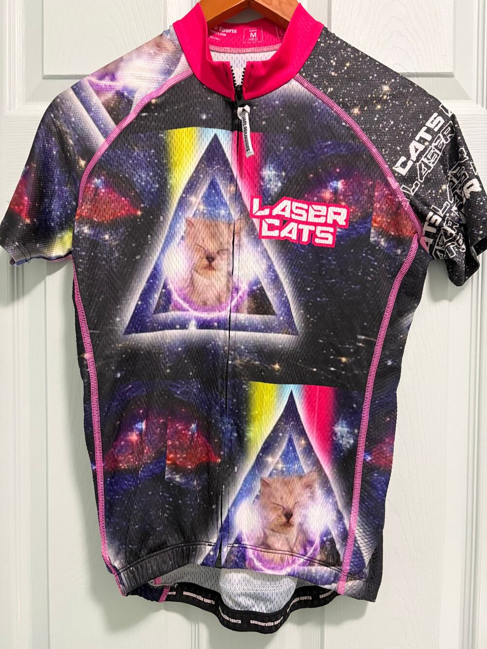 Sommerville Sports Laser Cats Bike Shirt Size M